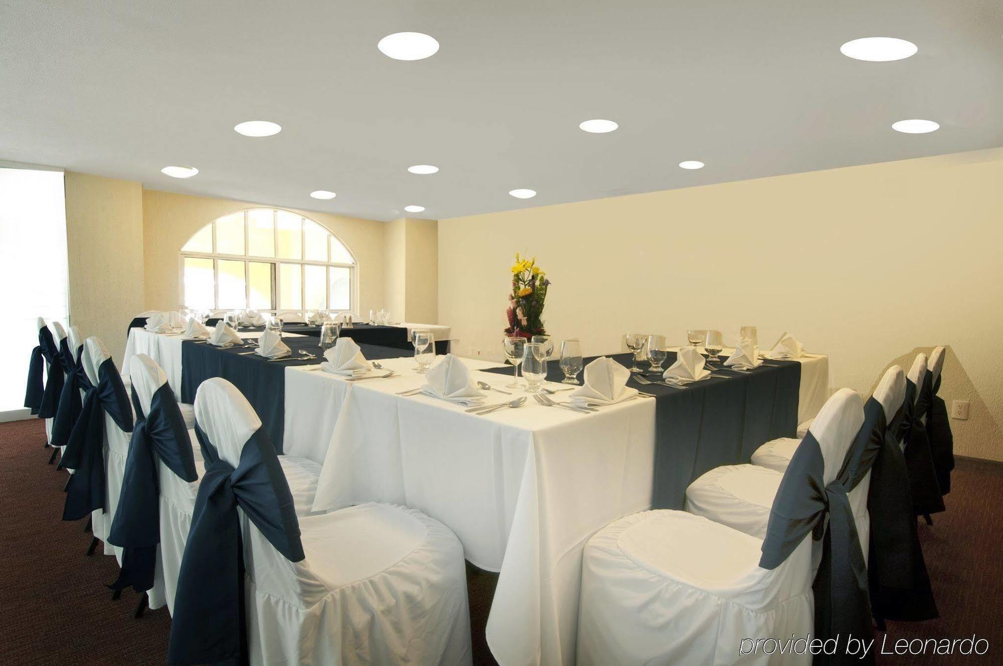 Fiesta Inn Toluca Centro Business photo